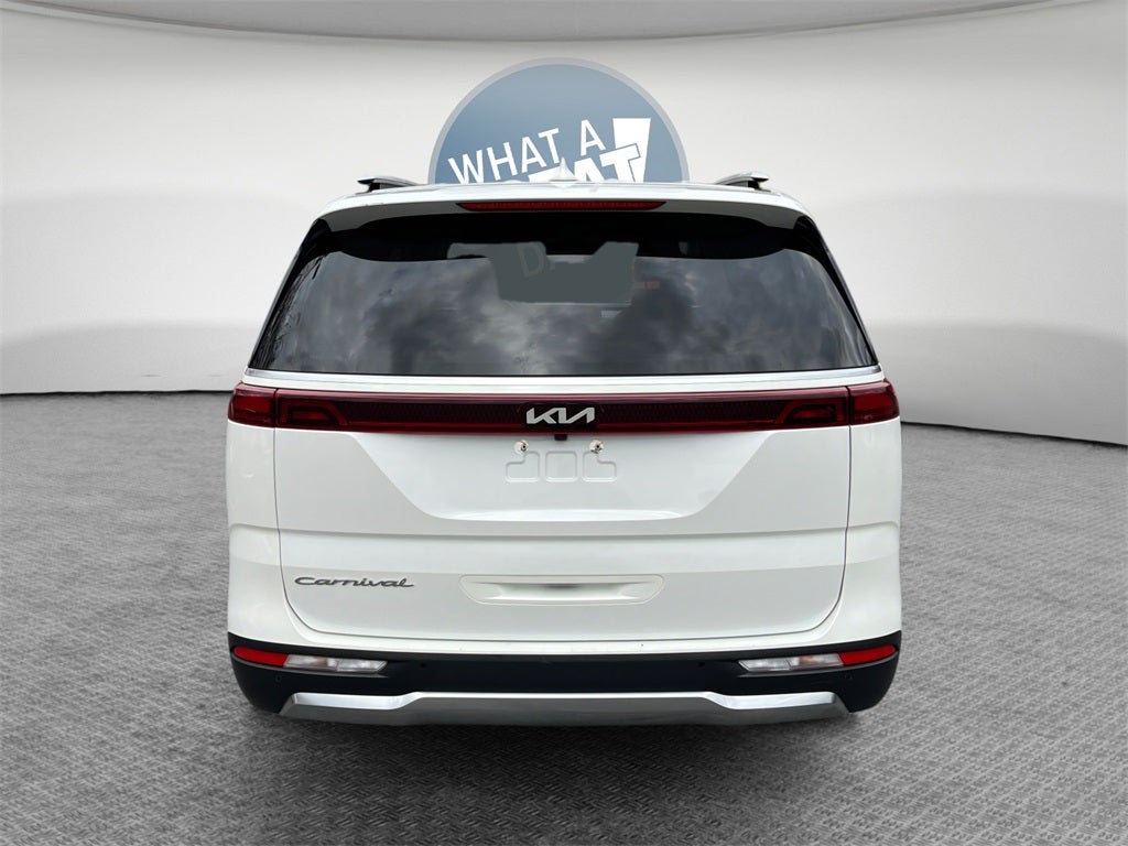 2022 Kia Carnival SX