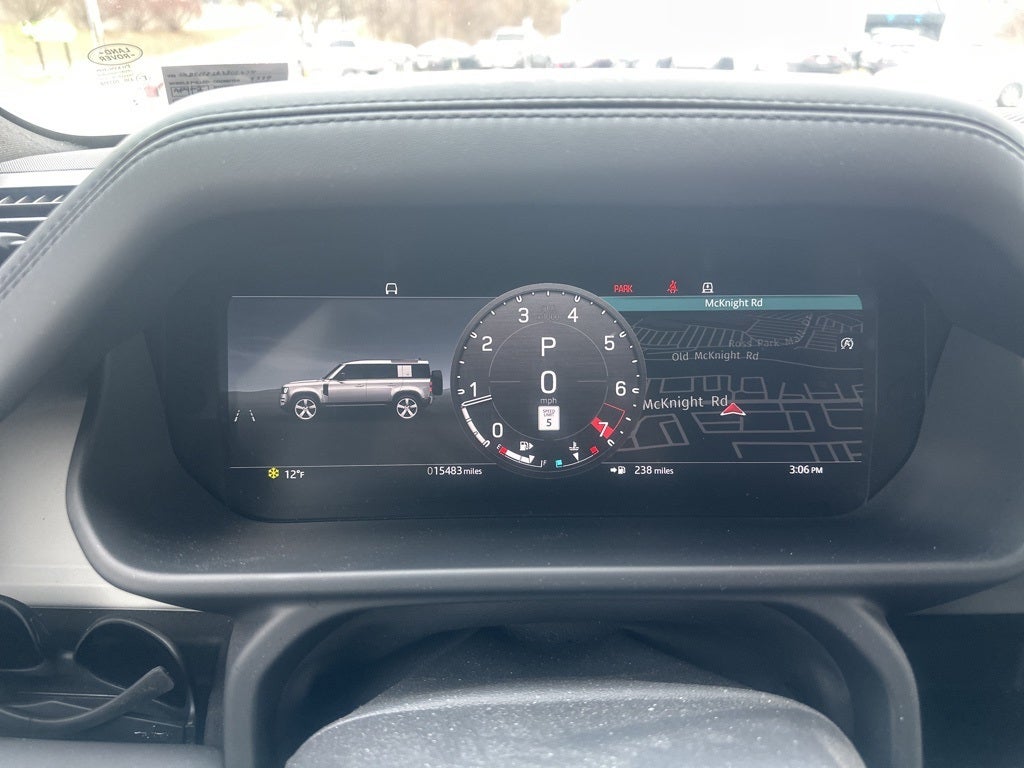 2024 Land Rover Defender SE V8 P500