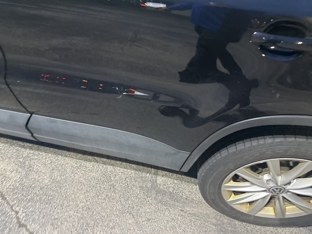 2018 Volkswagen Tiguan Limited 2.0T 4Motion