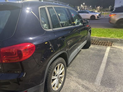 2018 Volkswagen Tiguan Limited 2.0T 4Motion