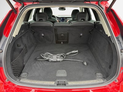2023 Volvo XC60 Ultimate DARK THEME