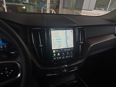 2023 Volvo XC60 Recharge Plug-In Hybrid Ultimate DARK THEME