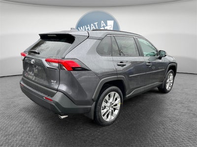 2025 Toyota RAV4 XLE Premium