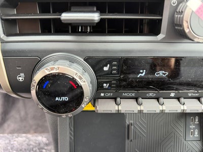 2026 Toyota Tacoma i-FORCE MAX Tacoma TRD Off-Road