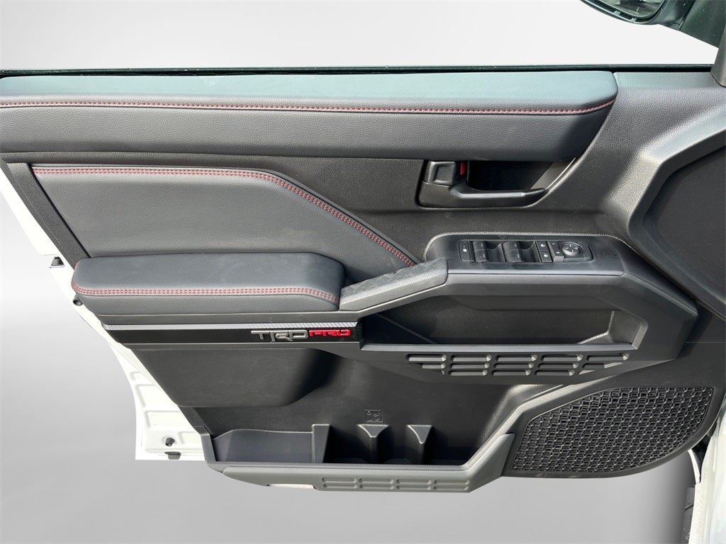 2026 Toyota Tacoma i-FORCE MAX Tacoma TRD Pro