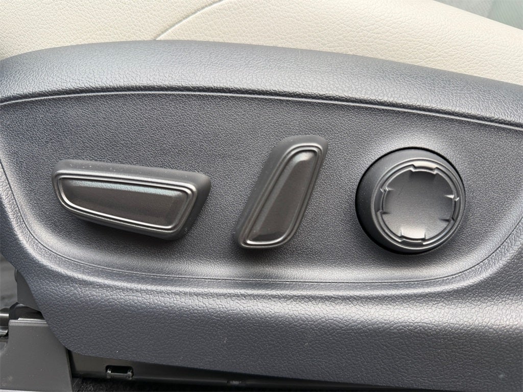 2026 Toyota Tacoma i-FORCE MAX Tacoma Limited