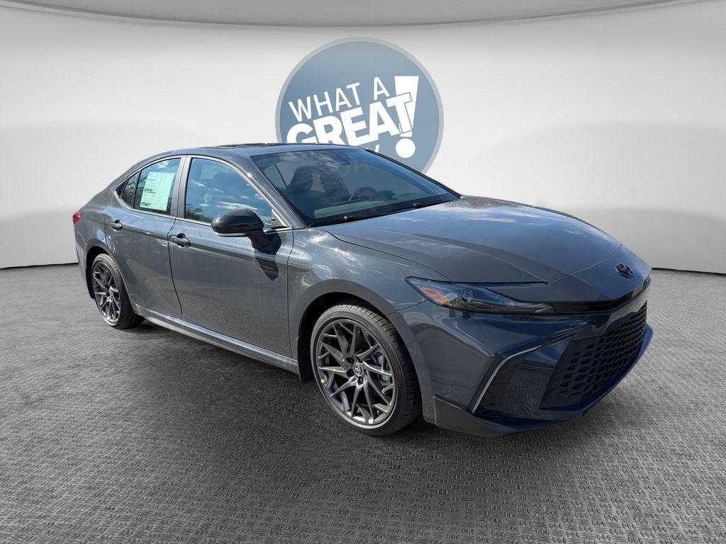 2026 Toyota Camry SE AWD