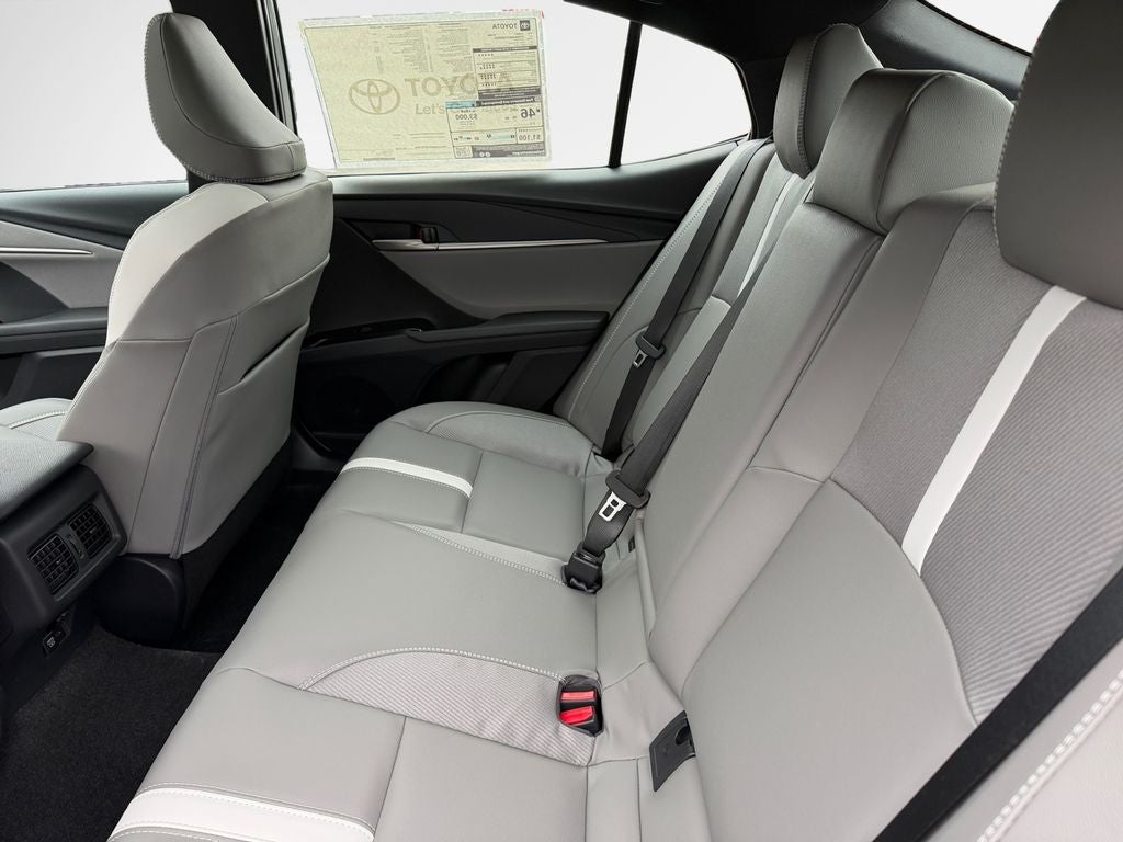 2026 Toyota Camry SE AWD