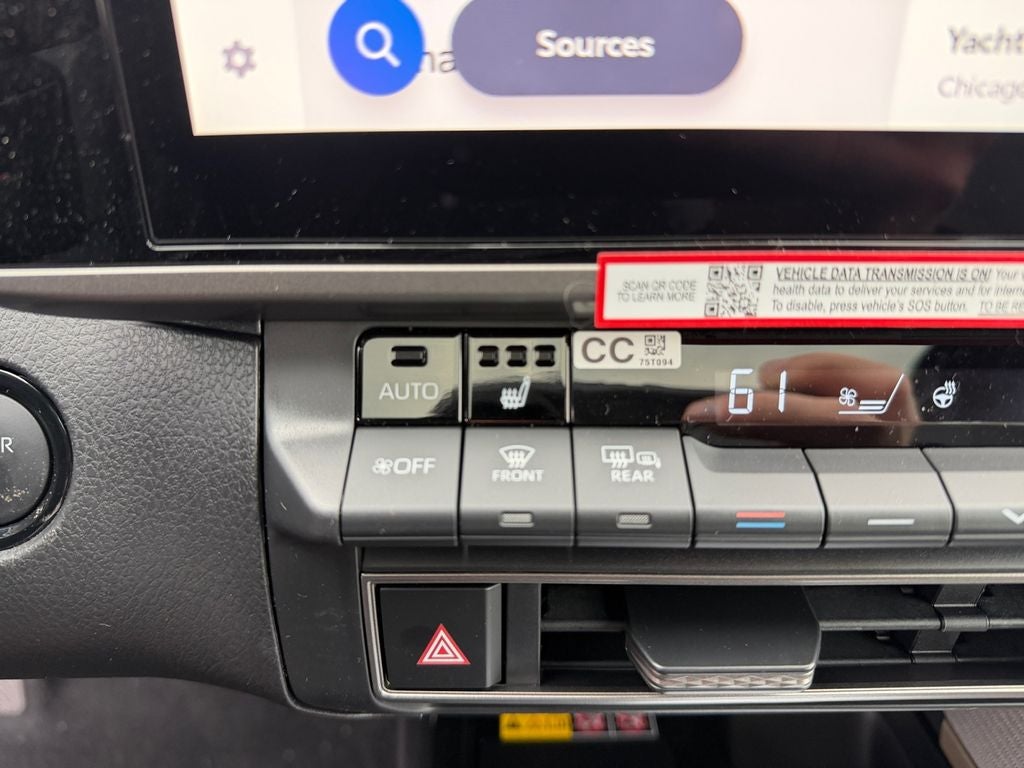 2026 Toyota Camry SE AWD