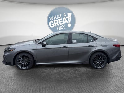 2026 Toyota Camry SE AWD