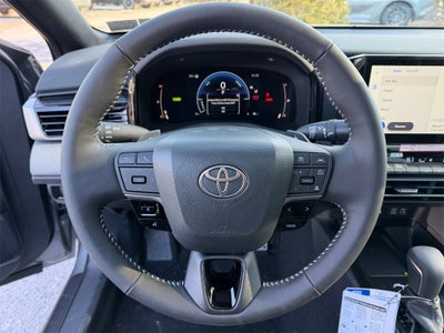 2026 Toyota Camry SE AWD