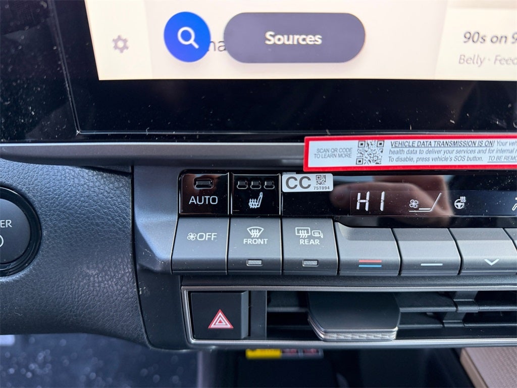 2026 Toyota Camry SE AWD