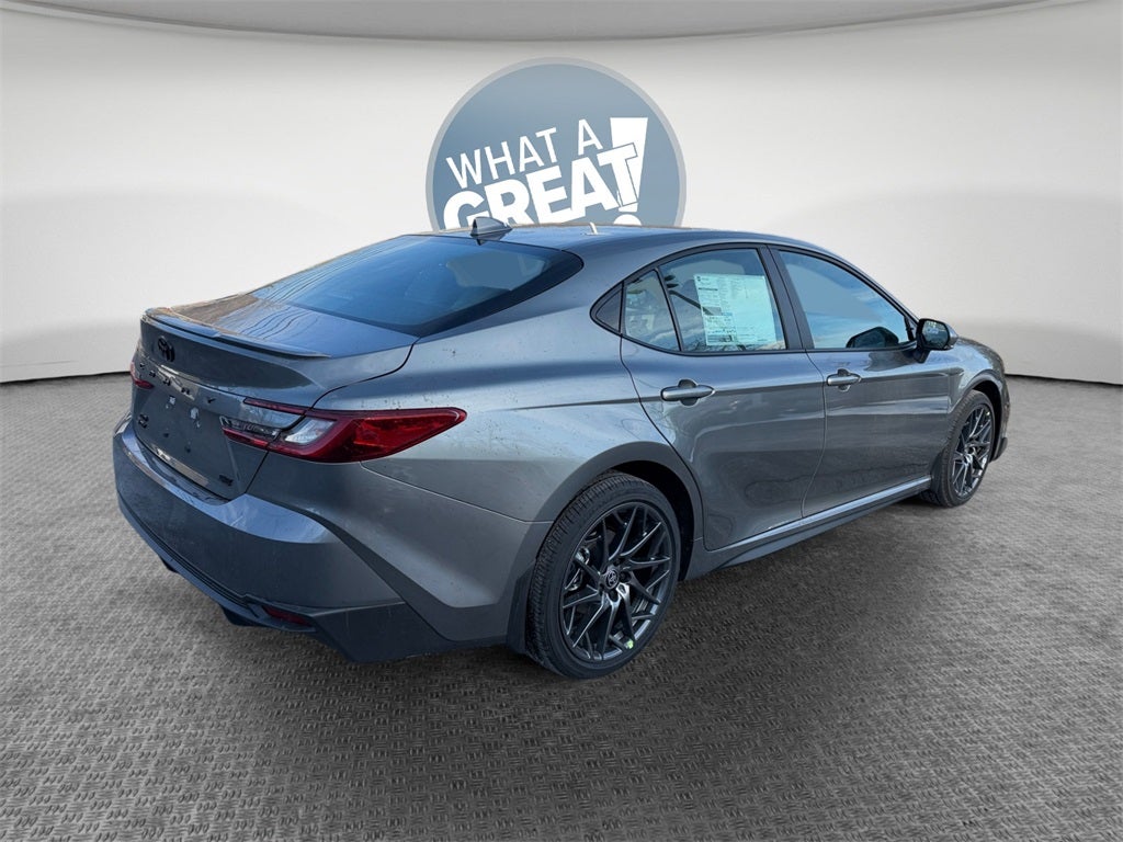 2026 Toyota Camry SE AWD