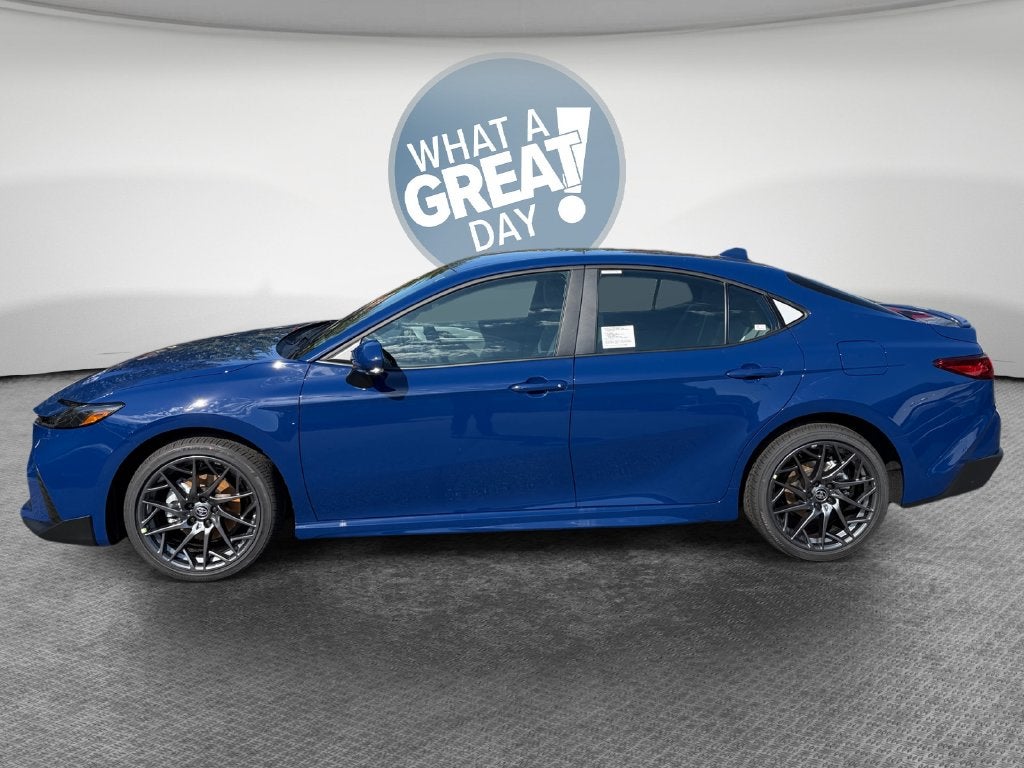 2026 Toyota Camry SE AWD