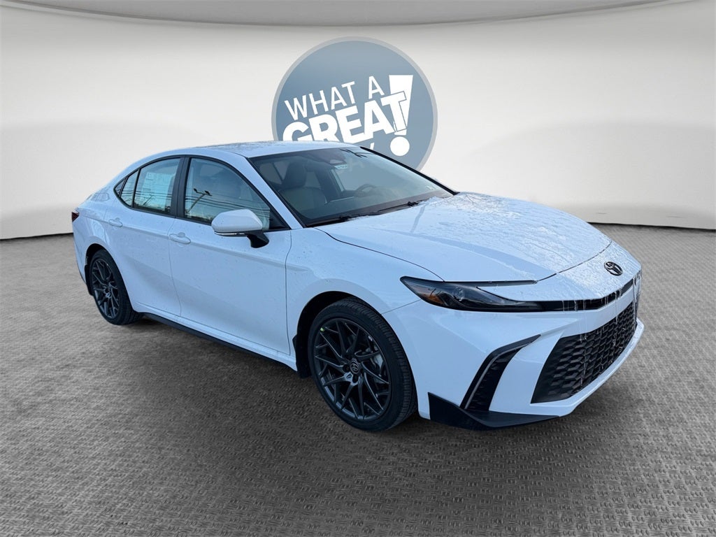 2026 Toyota Camry SE AWD