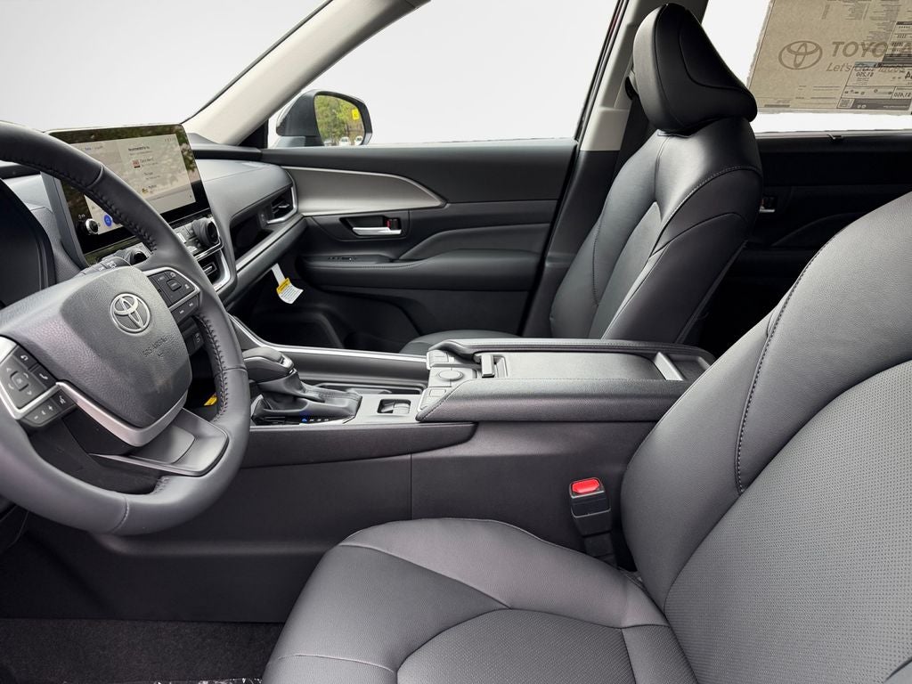 2026 Toyota Grand Highlander Hybrid XLE