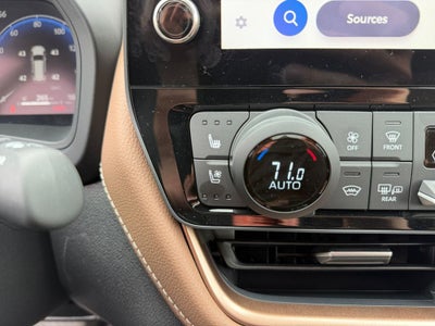 2026 Toyota Grand Highlander Hybrid MAX Platinum