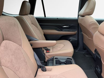 2026 Toyota Grand Highlander Hybrid MAX Platinum