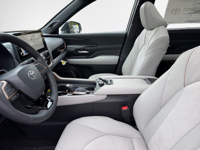 2026 Toyota Grand Highlander Hybrid MAX Platinum
