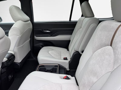 2026 Toyota Grand Highlander Hybrid MAX Platinum