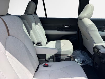 2026 Toyota Grand Highlander Hybrid MAX Platinum