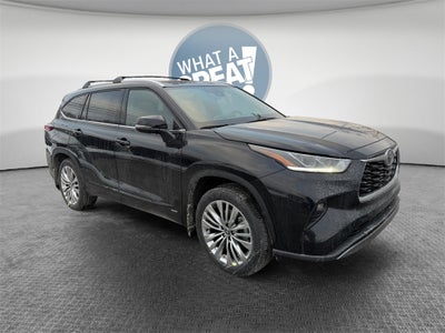 2026 Toyota Highlander Hybrid Platinum