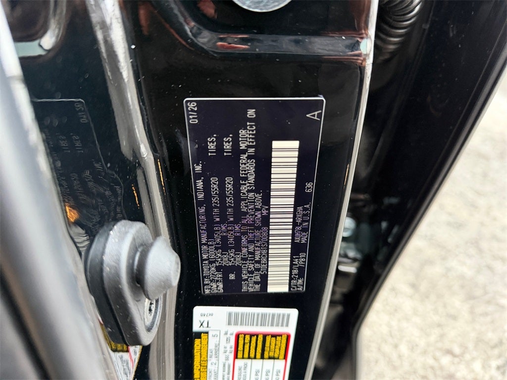 2026 Toyota Highlander Hybrid Platinum