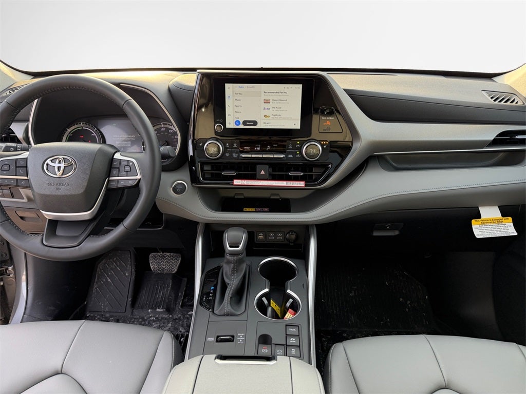 2026 Toyota Highlander Hybrid XLE