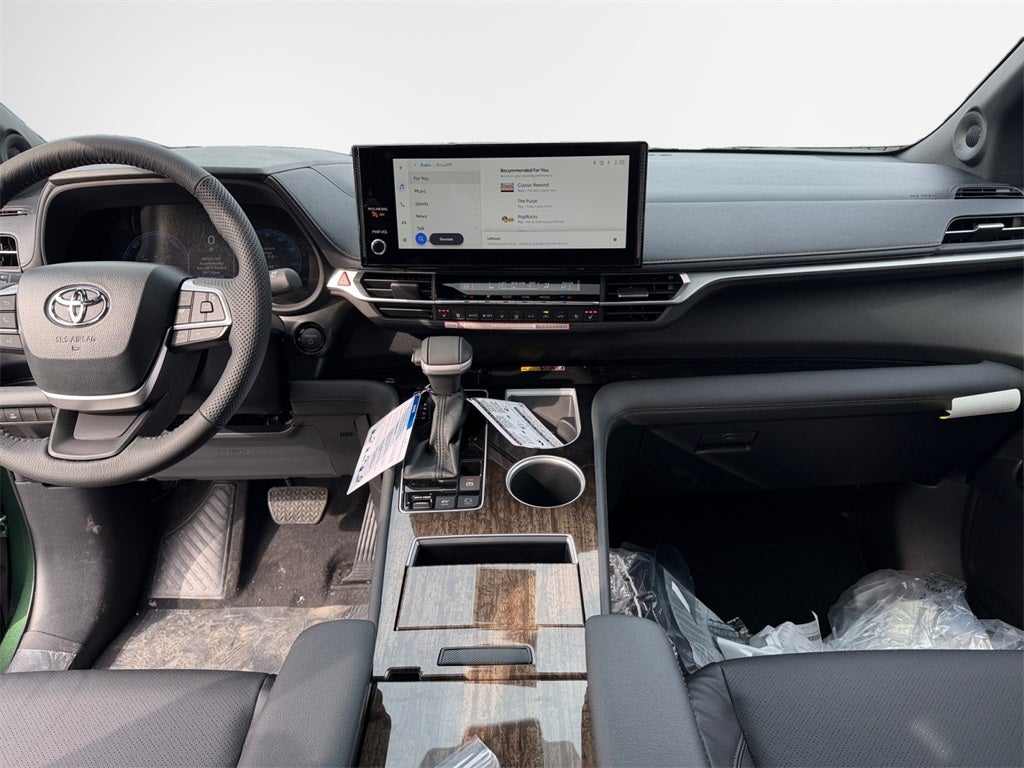 2026 Toyota Sienna Limited