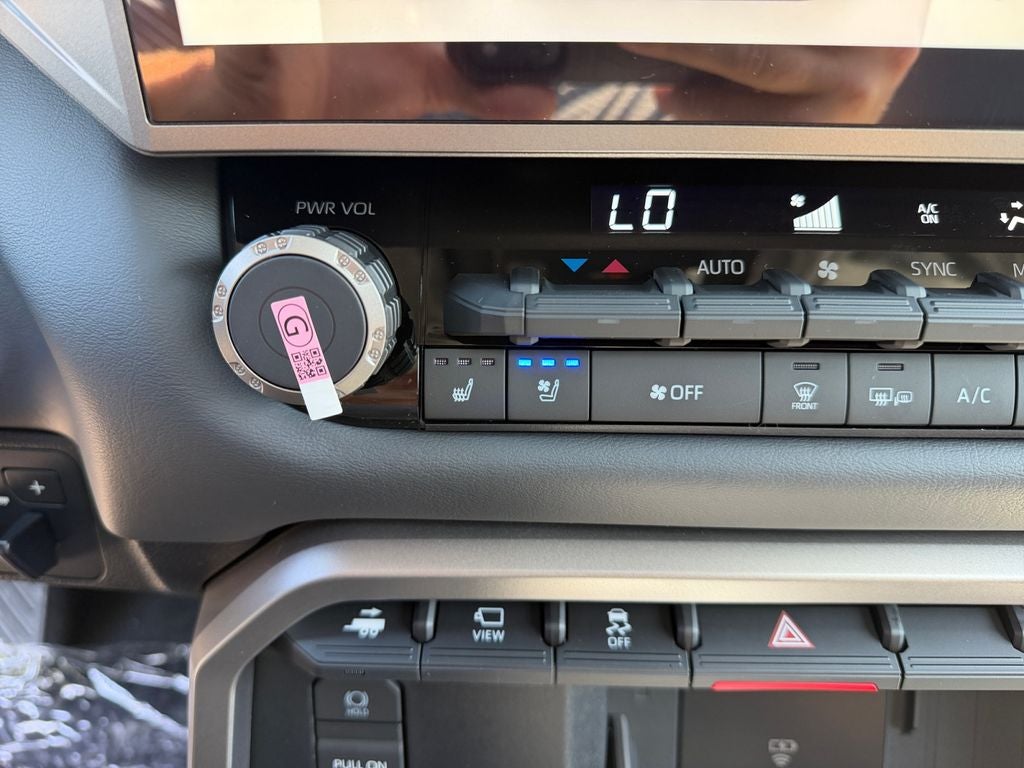2026 Toyota Tundra i-FORCE MAX Tundra Platinum
