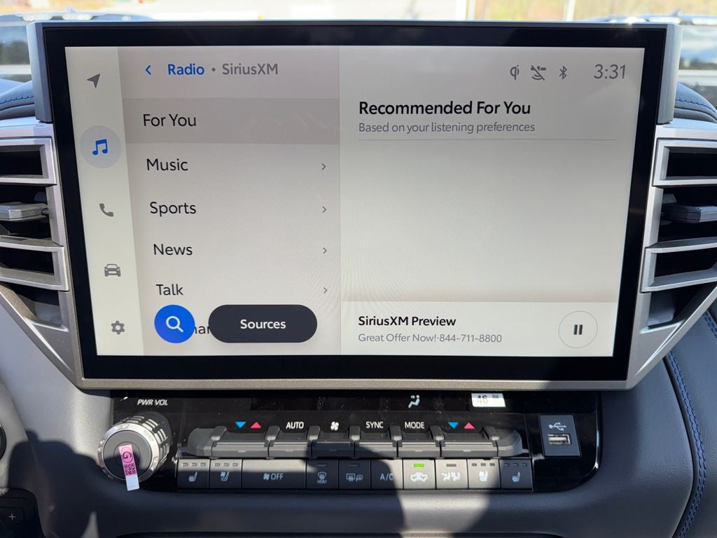 2026 Toyota Tundra i-FORCE MAX Tundra Platinum
