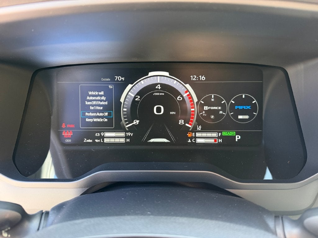 2026 Toyota Tundra i-FORCE MAX Tundra Platinum