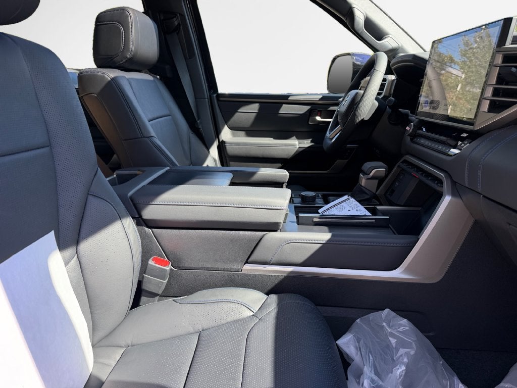 2026 Toyota Tundra i-FORCE MAX Tundra Platinum
