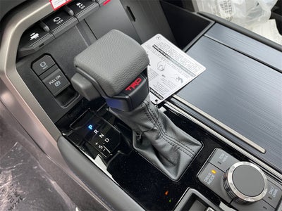 2026 Toyota Tundra i-FORCE MAX Tundra Platinum