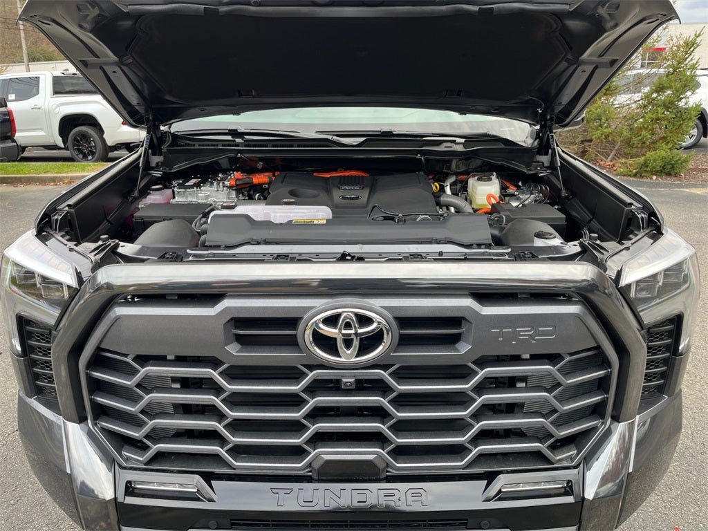2026 Toyota Tundra i-FORCE MAX Tundra Platinum