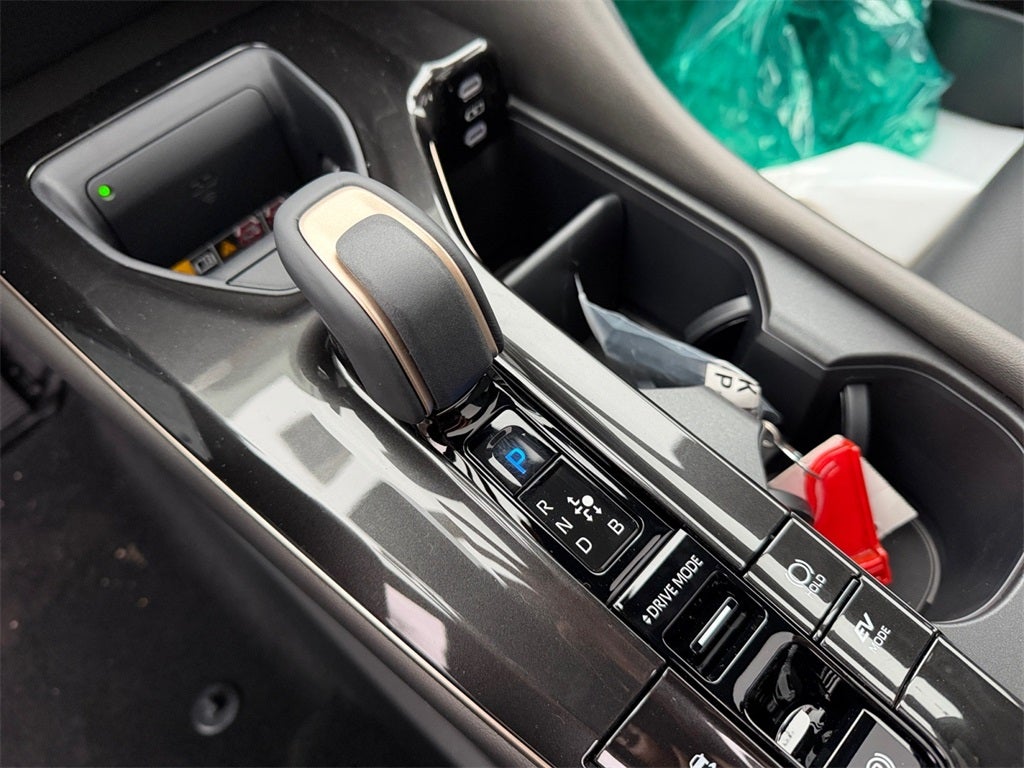 2026 Toyota Toyota Crown Nightshade