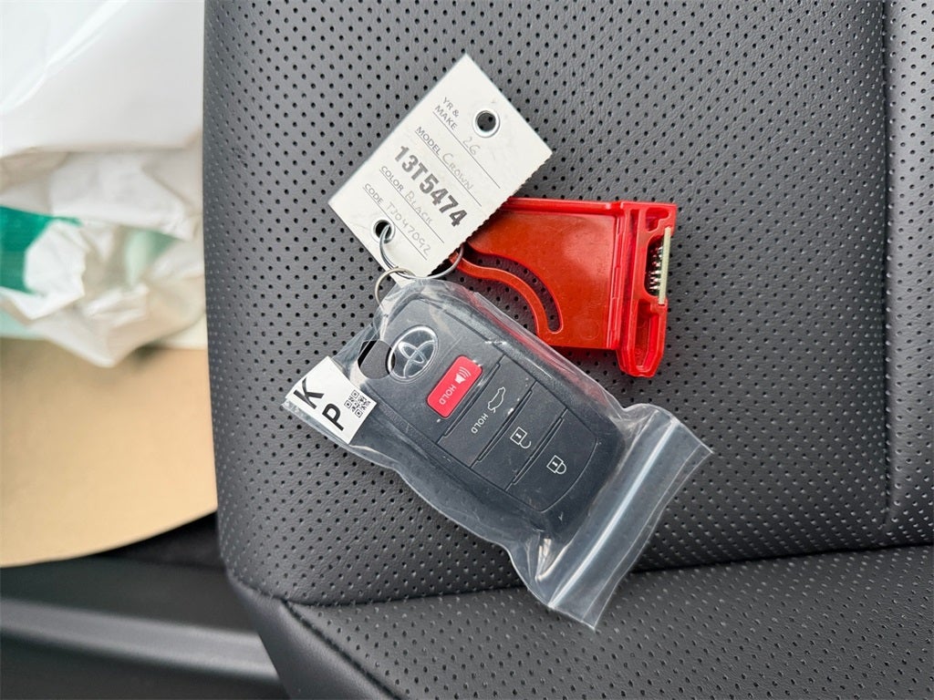 2026 Toyota Toyota Crown Nightshade