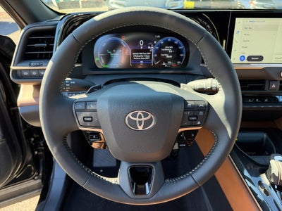 2026 Toyota Toyota Crown Signia XLE