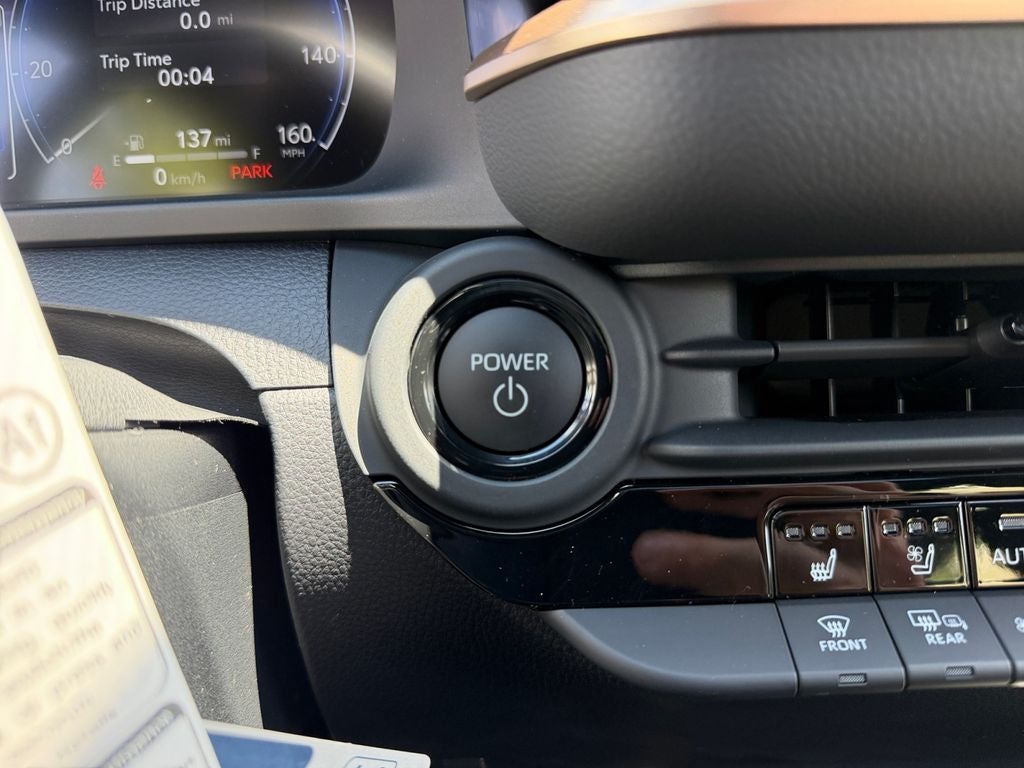 2026 Toyota Toyota Crown Signia Limited