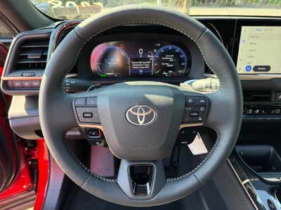 2026 Toyota Toyota Crown Signia XLE