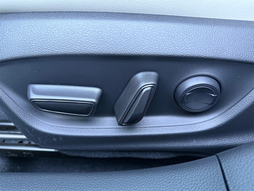 2026 Toyota Prius XLE AWD