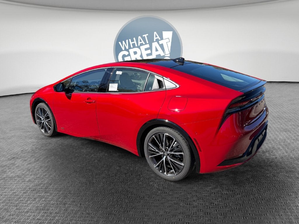 2027 Toyota Prius Limited AWD