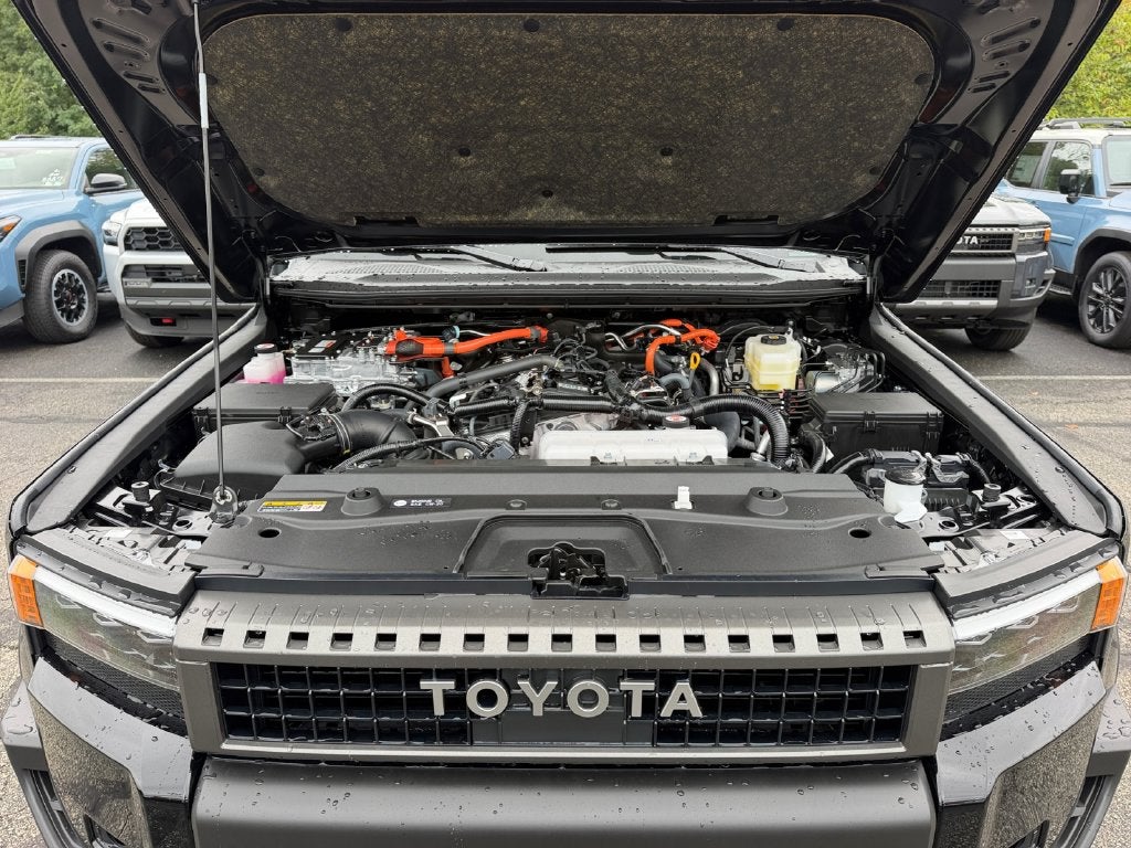 2027 Toyota Land Cruiser Base