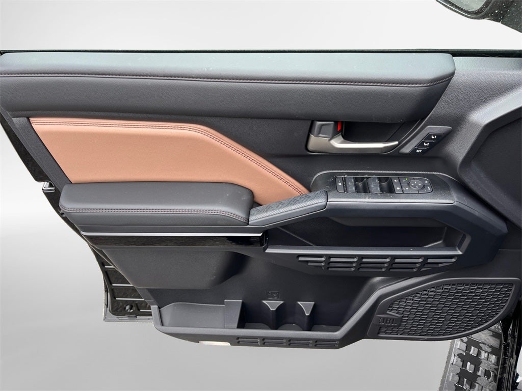 2025 Toyota 4Runner i-FORCE MAX 4Runner Limited