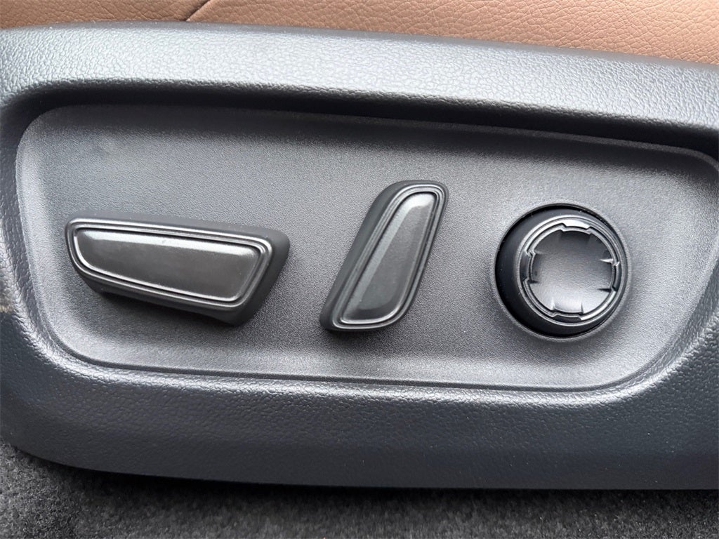 2025 Toyota 4Runner i-FORCE MAX 4Runner Limited