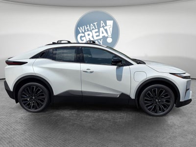 2026 Toyota C-HR XSE