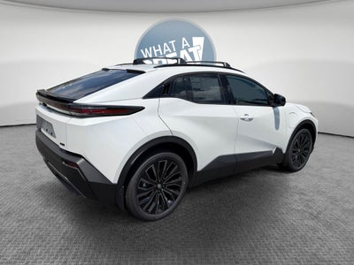 2026 Toyota C-HR XSE