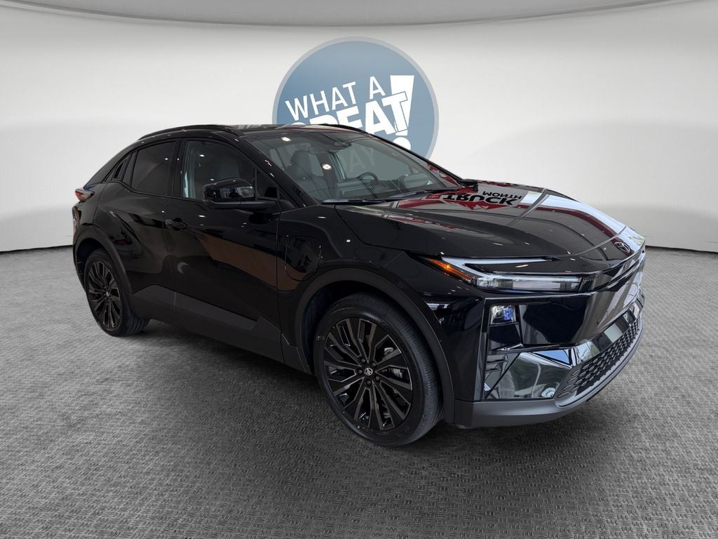 2026 Toyota C-HR XSE