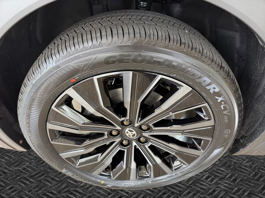 2026 Toyota C-HR XSE