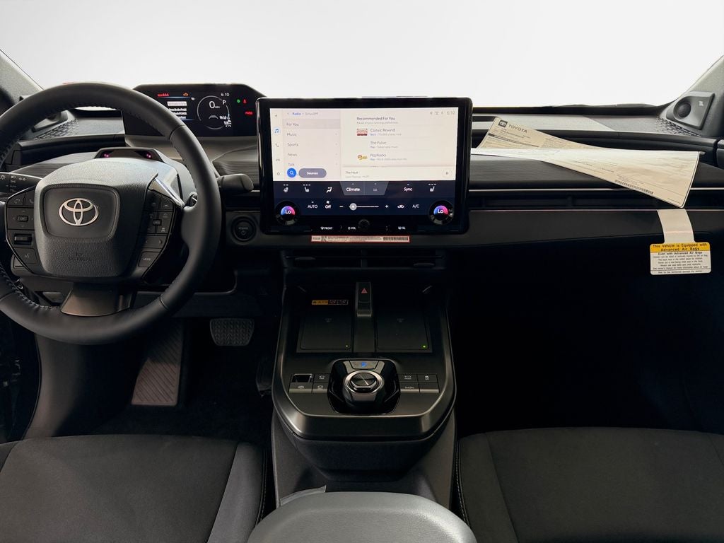 2026 Toyota C-HR XSE